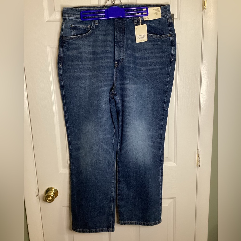 Jeans size 18